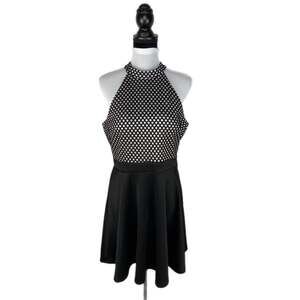 Silver Patterned Halter Neck Short Formal Dress - Women's Size XL